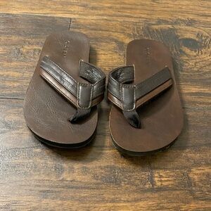 Old Navy Boys Brown Faux Leather Sandals, Size 12/13